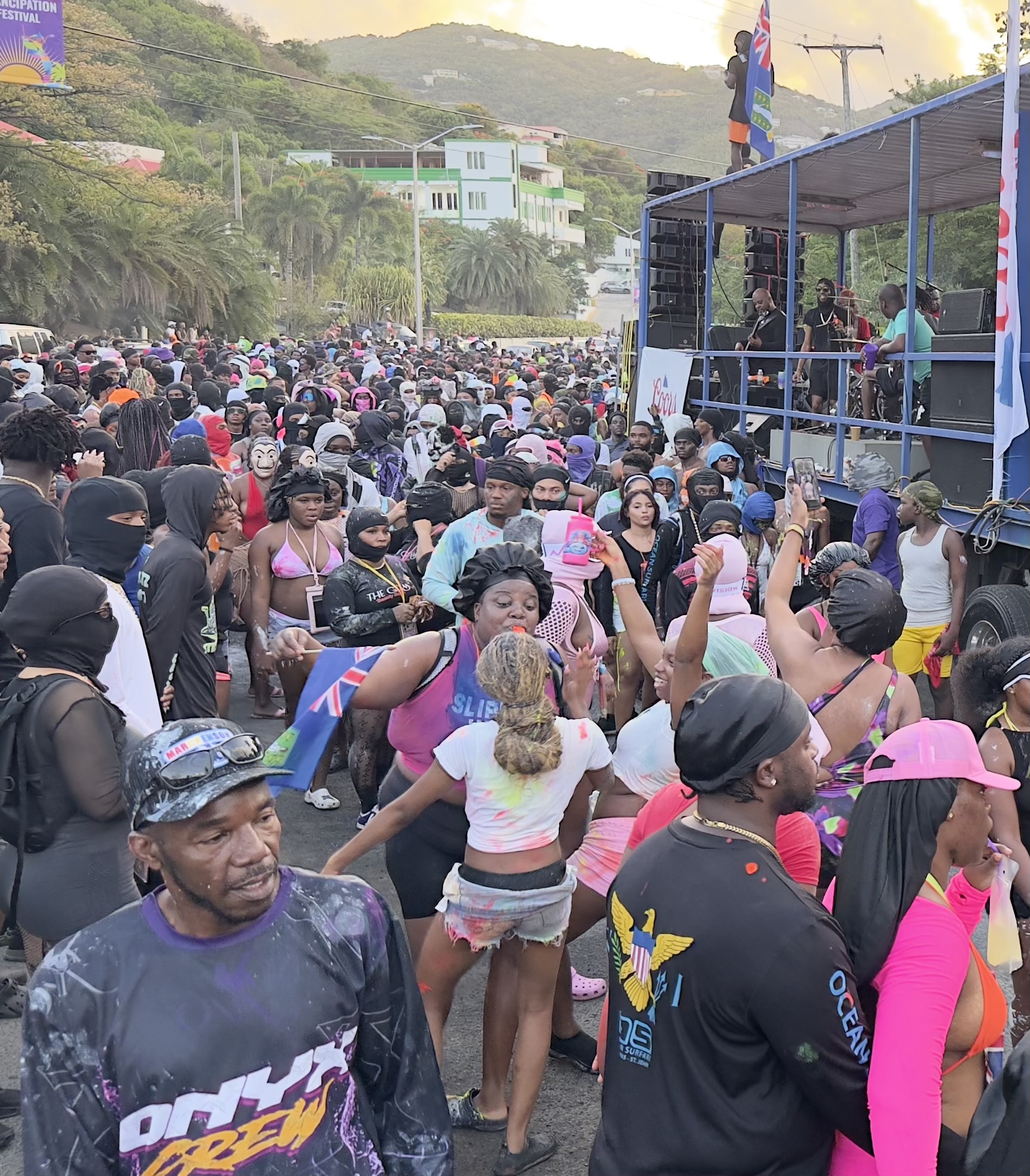 PHOTOS: Massive Turnout For Rise and Shine Tramp In RT